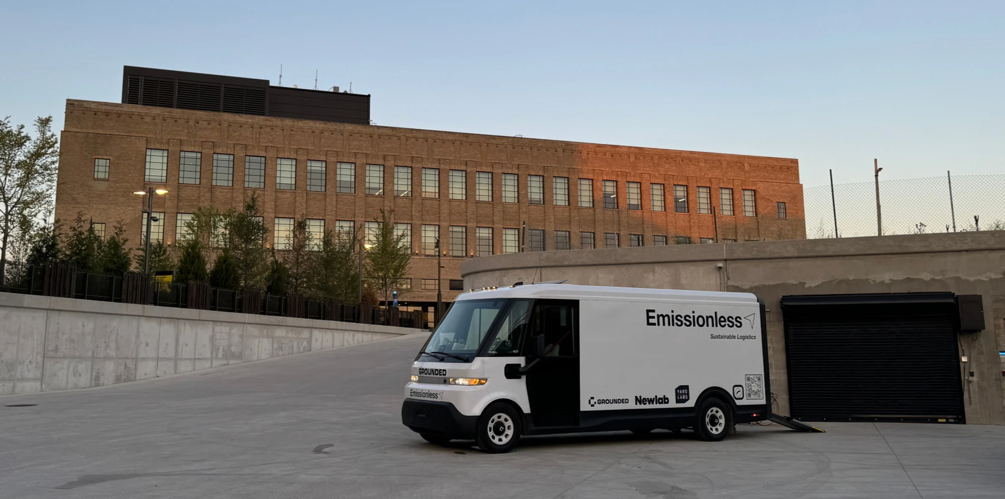 Emissionless van